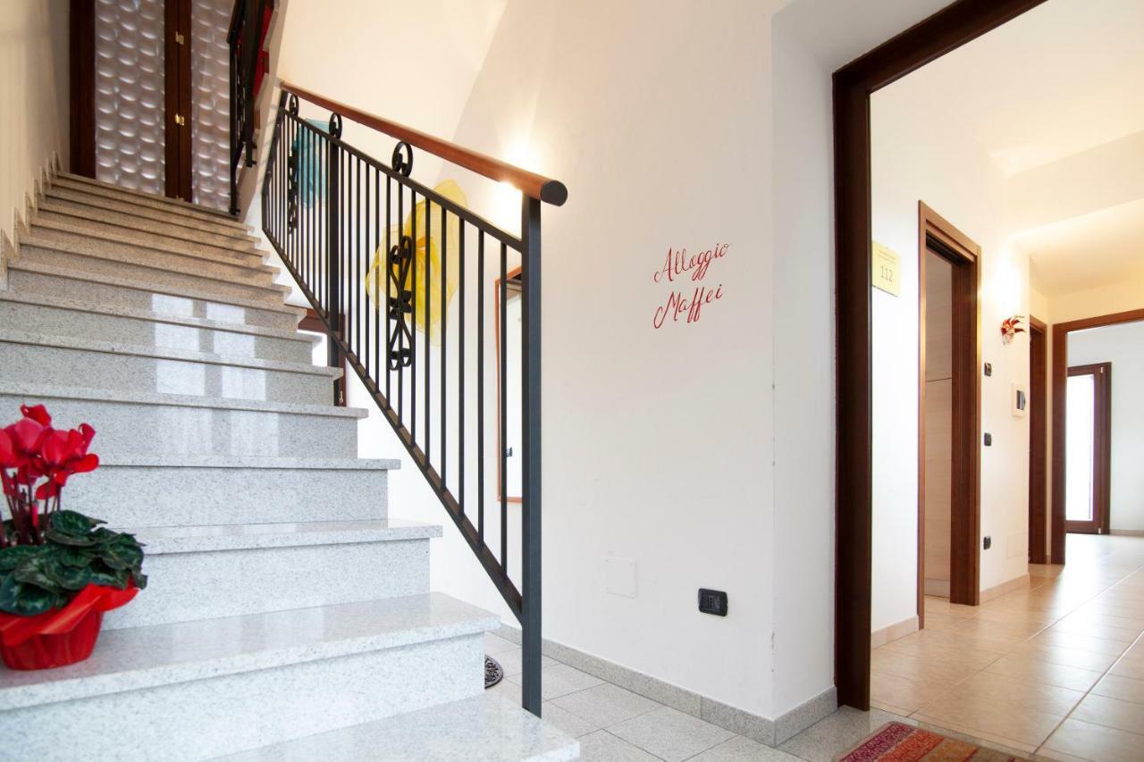 Hotel La Finestra Sul Castello à Soave  Extérieur photo