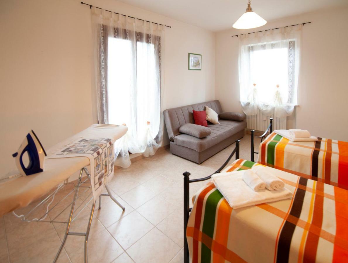 Hotel La Finestra Sul Castello à Soave  Extérieur photo